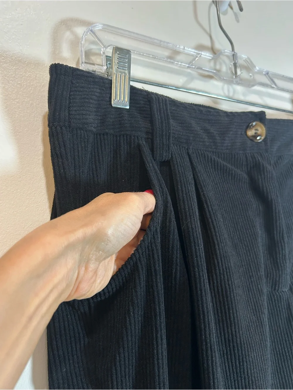 HALARA corduroy pleated